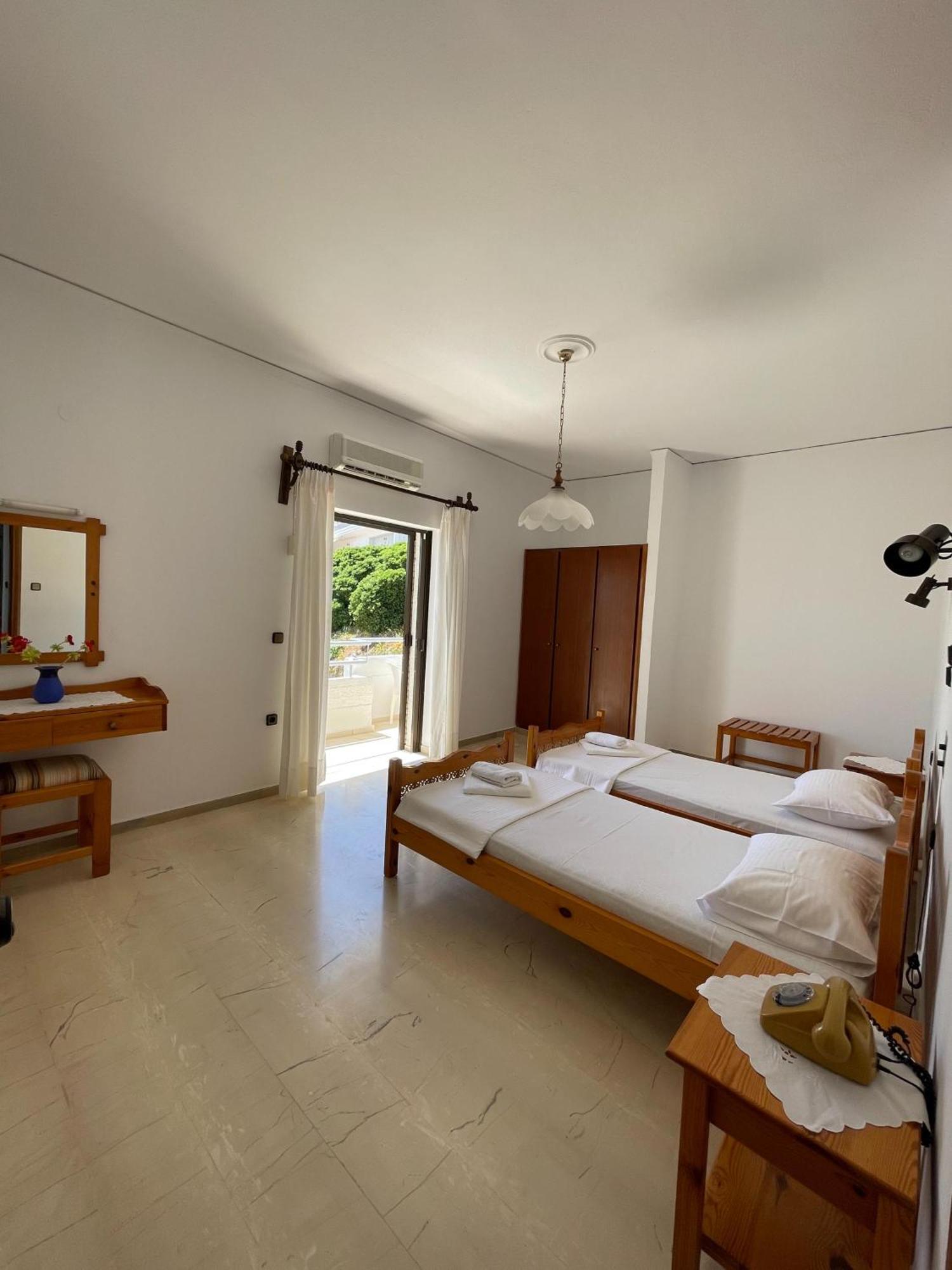 Aeolos Apartments Κολυμβάρι Εξωτερικό φωτογραφία